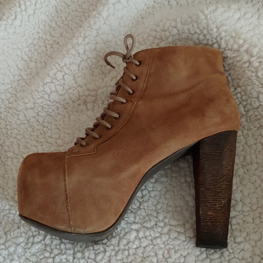 Jeffrey Campbell litas size 8.5